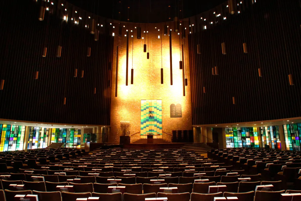 Temple Emanu-El Dallas sanctuary with stained glass windows